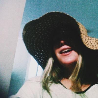 clemenchina's profile picture. 