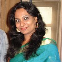 Laxmi Hariharan (@hariharanlaxmi) Twitter profile photo
