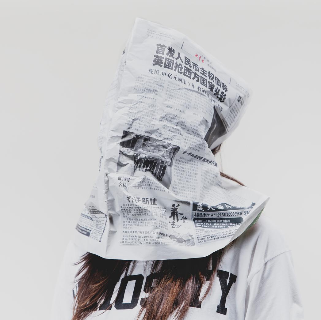 beawhite_'s profile picture. No le digas a mi madre que soy periodista, dile que toco el piano en un burdel