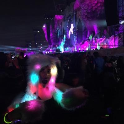 literiux's profile picture. Ser feliz es mi meta, pase lo que pase.