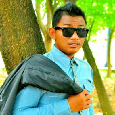 pengen punya istri yang sholeha :-)