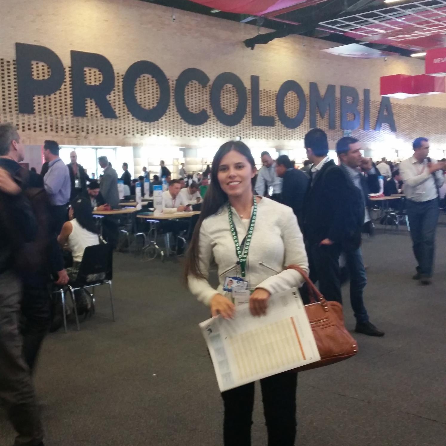 MCamiiLaRojas's profile picture. 