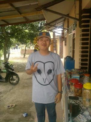 OLDIES BUT GOODIES !! || @Dreambirds is HOOT!  || IS A TYPER ! || xBIRDIESxBOGORx || OuvalResearch/Rsch || Lead vocal and Guitarist. || Love fashion brand!\m/
