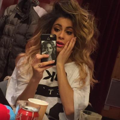IMGTini's profile picture. || Tinistas || ❤ { @TiniStoessel } ❤️ [ All You Need Is Love ] ❤️ ~ Imagine ~ ❤️