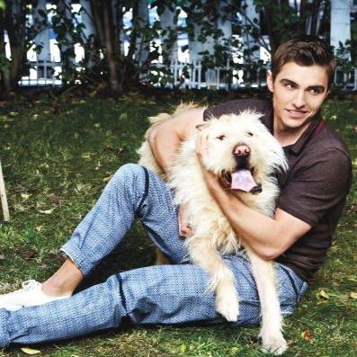 Sweet summer evenings, sapphire skies.
[Not the actual younger Franco.]