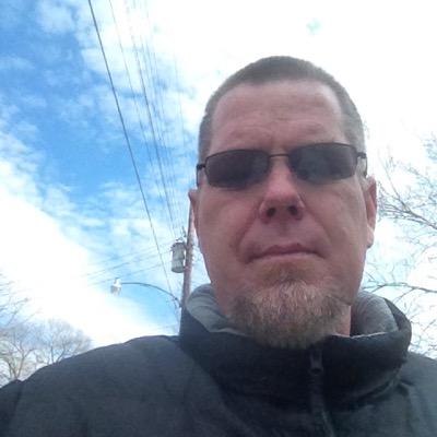 oblind1's profile picture. Higgins Moving Services.