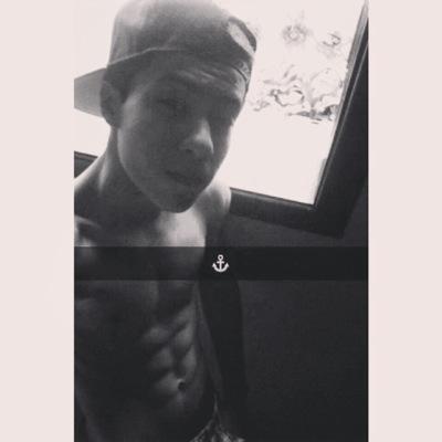 ❝algo só é impossível até que alguém duvide e resolva provar ao contrário.❞ (unf = unf)
