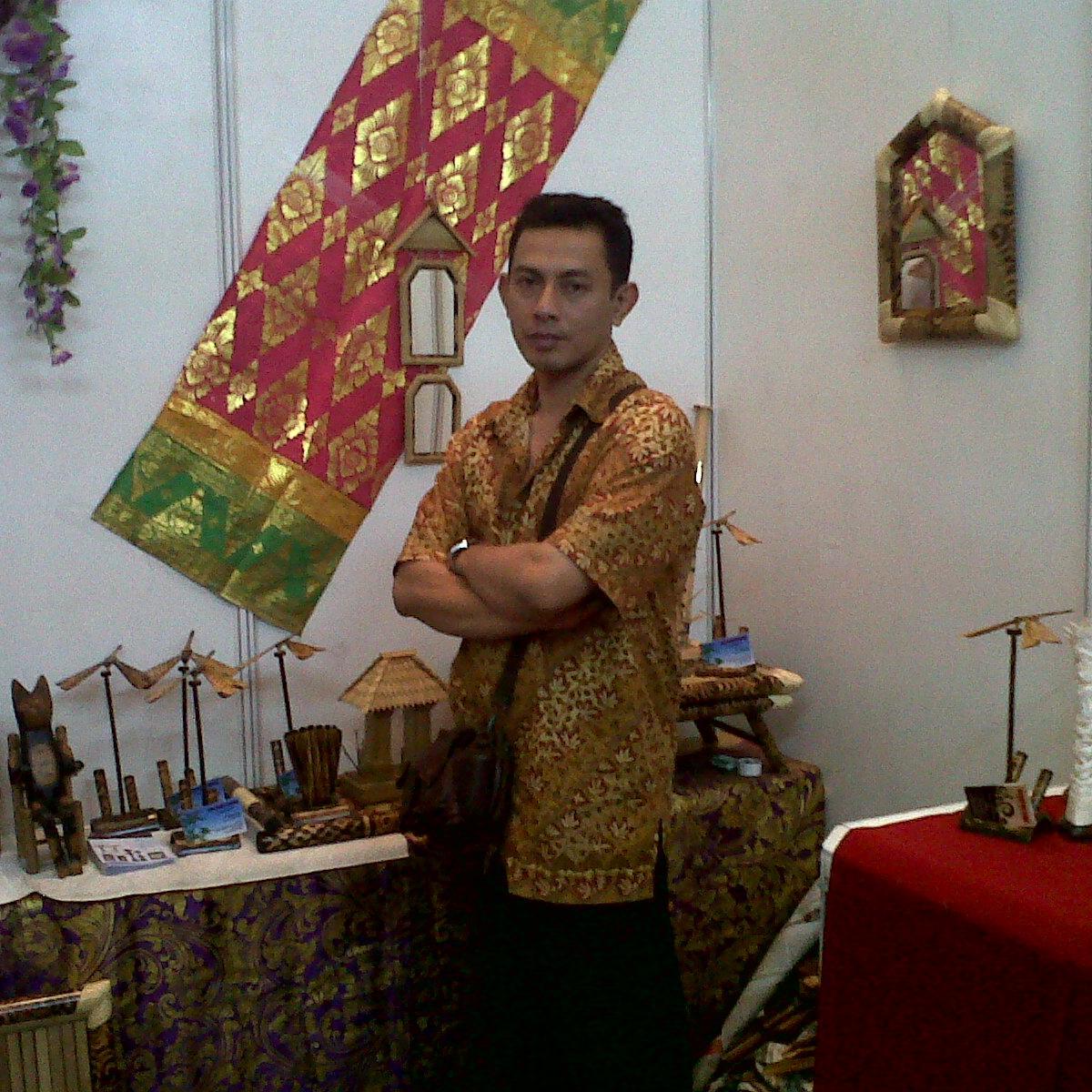 primabambu's profile picture. 