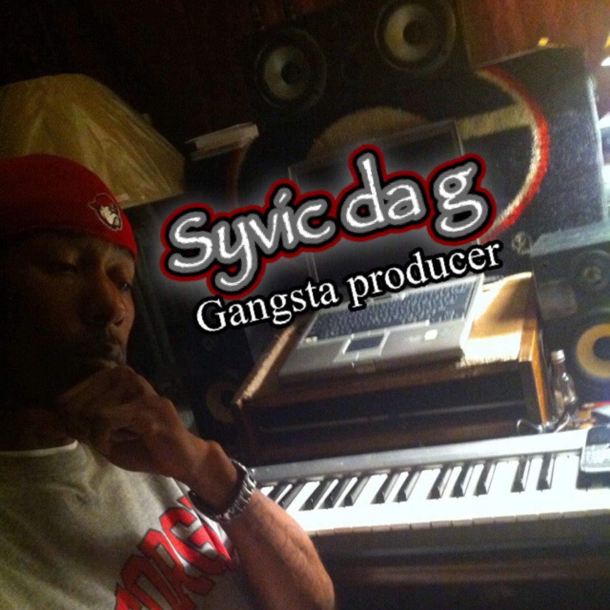 The beat maker/ C.E.O gstyle ent and turnt up ent movies/super producer/(Ath,Georgia) check my sound cloud/ https://t.co/L3EcozXWYd…