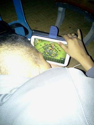 Mr_RAVEN90's profile picture. 