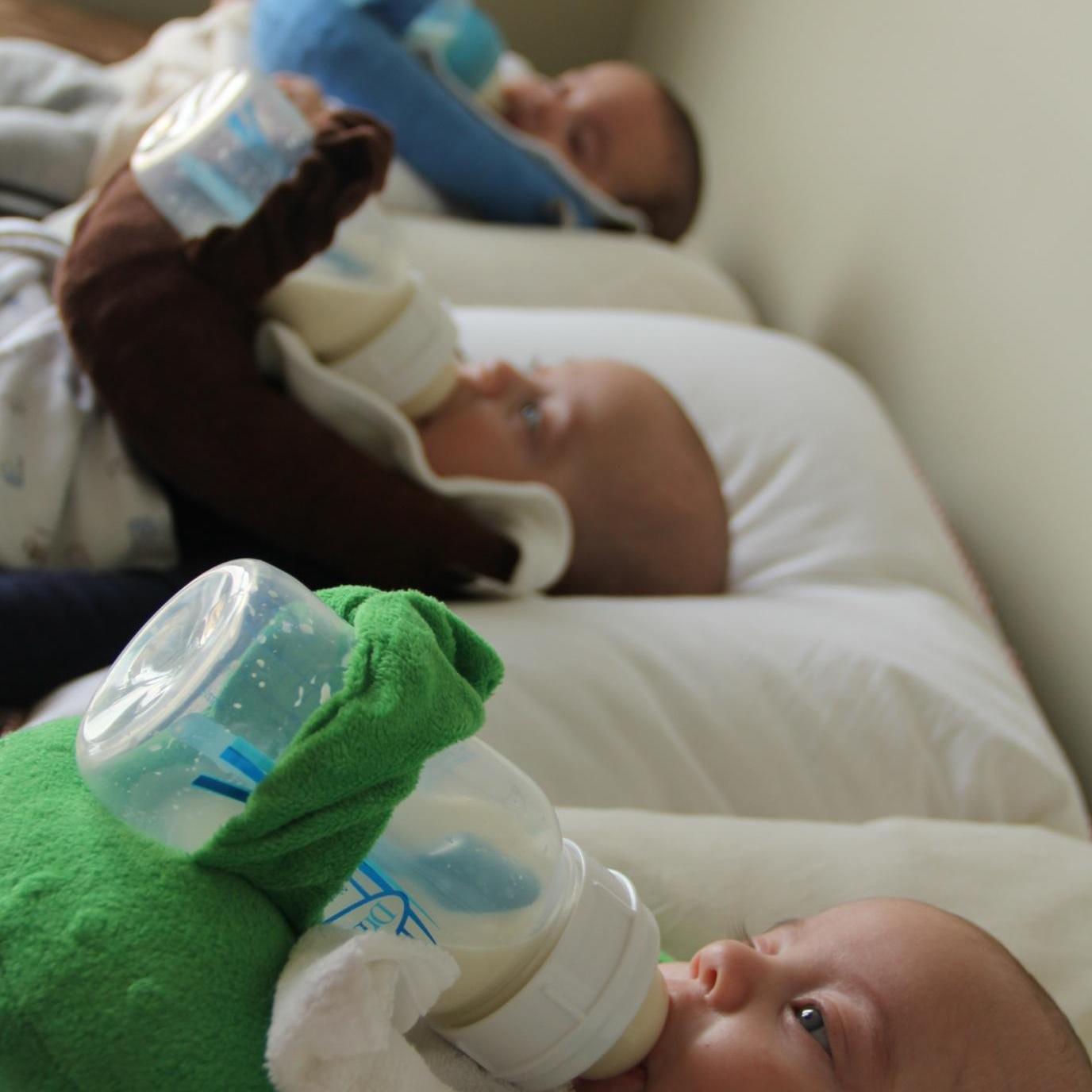 Bottle_Holder's profile picture. Best Baby Bottle Holder Around