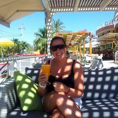 Santjes1986's profile picture. 