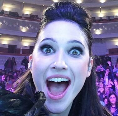 I GOT  I GOT  I GOT  I GOT  I GOT all my sisters with meeeeeeeeeee
