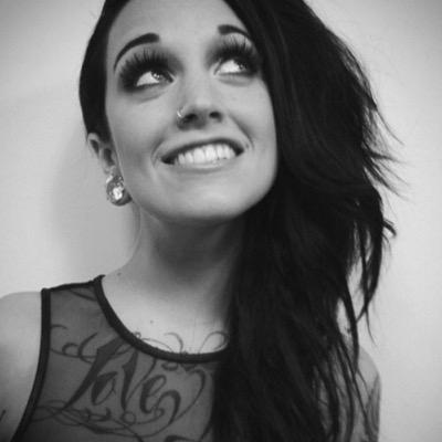 LovesHellraiser's profile picture. Love is a dangerous game to play, hearts are made for breaking and for pain. {OC|MC|Lit|#FFDHRP}