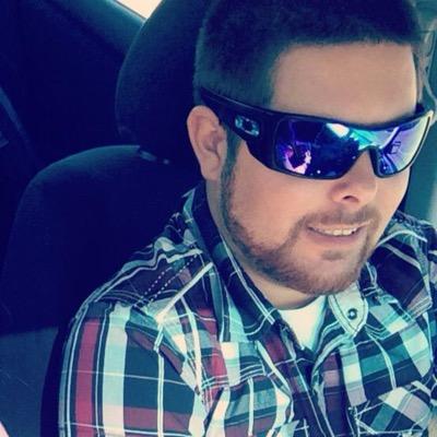 curtiss938's profile picture. I race motocross, raise hell on my streetbike, party, live life on the edge! Crump TN