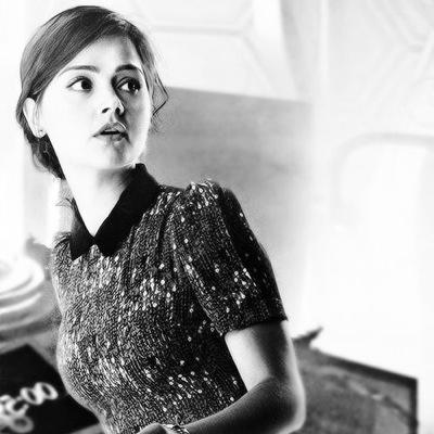 •I blew in on a leaf. Never really having a purpose. Not until I met him. And now, I know what I was meant for. I was born to save the Doctor.•[Literate~21+~DW]