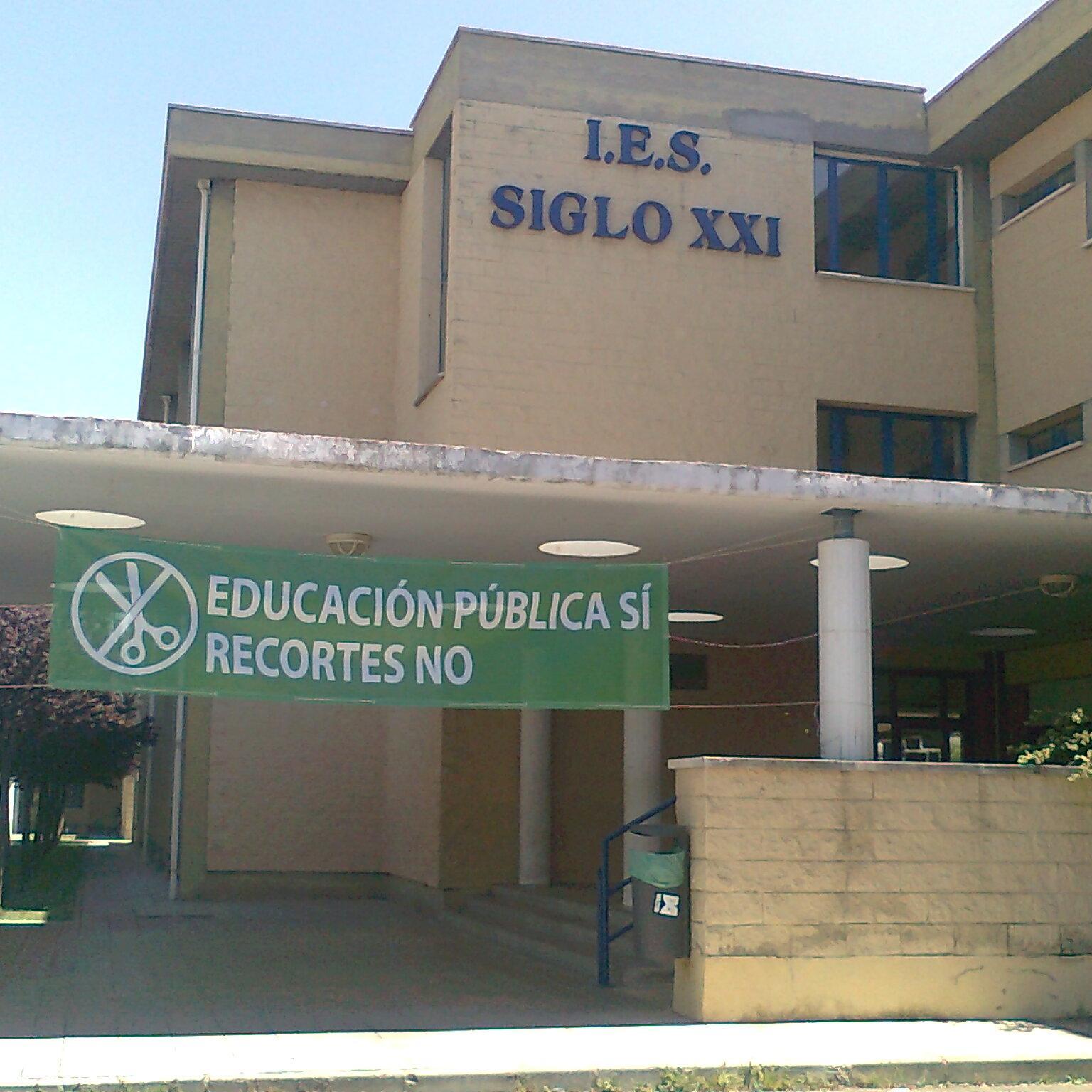 IES_SigloXXI's profile picture. Twitter oficial del IES Siglo XXI de Pedrola