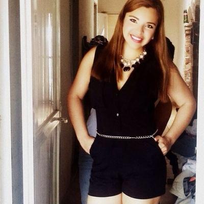 EstefaniaLuper1's profile picture. 