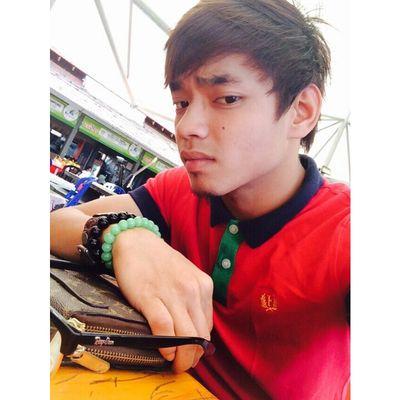 AsrolHasrol's profile picture. IG- @Hasrollim                    Bicara sahabat yang jujur lebih besar harganya daripada harta benda yg diwarisi dari nenek moyang - Saidina Ali