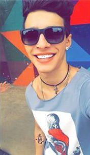 ajudaremos com o follow do seu idolo