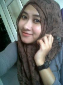 hernigantini's profile picture. Allah Swt | My Mother | My Father | My Brother | RF ♡ (ʃƪ˘⌣˘)