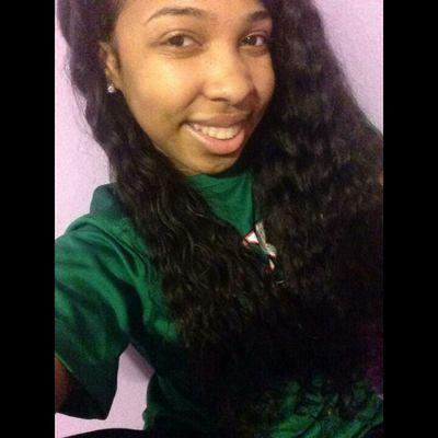 i dont get on this twitter anymore ztop following this acocunt follow @ajeda_