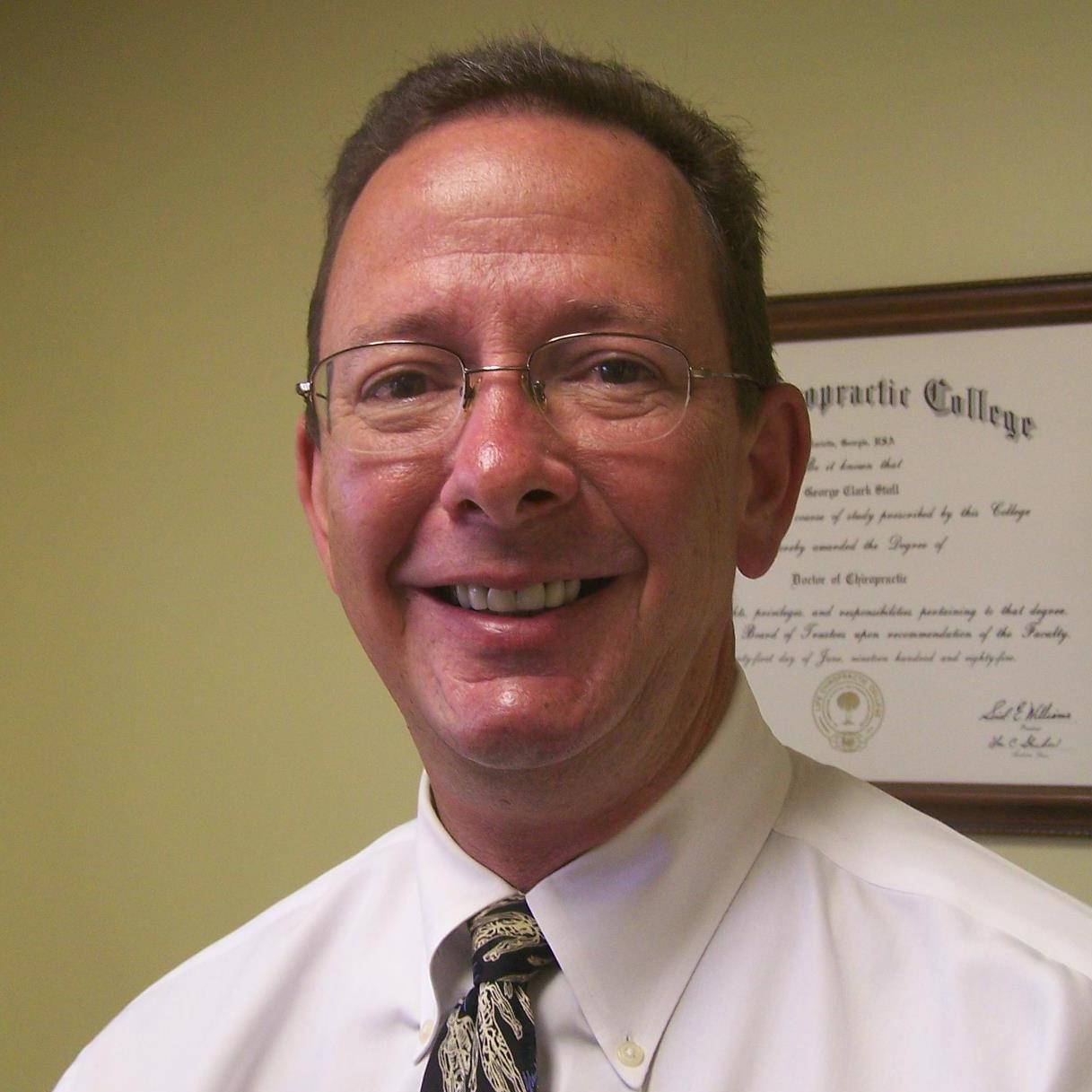 Specializing in eliminating headache, neck & back pain, and pain associated with automobile accidents, Dr. Clark Stull offers superior chiropractic care.