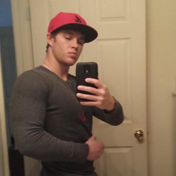 A7B_ALPHALIVING's profile picture. 