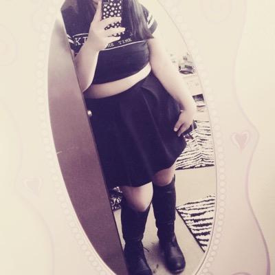 hola conejitos rechonchos❤️ follow y follow back seguro:3 screamer*^*