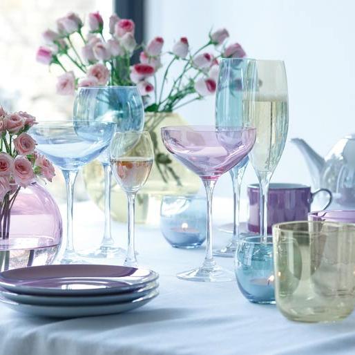 Rustleandco's profile picture. We are a beautiful gift boutique celebrating all the fun & fabulous occasions & celebrations you attend. 0113 239 1301