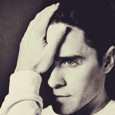 XI. MCMLXXXIX • 
echelon S.'06