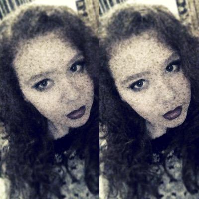 hey I'm chloe . from Dublin single ;) /12/ naillers girl xx #directioner singer :) :D haha inlove with 5 idiots (dont mind ha)!!! :D