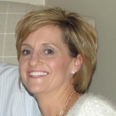 KelliDeSimone1's profile picture. 