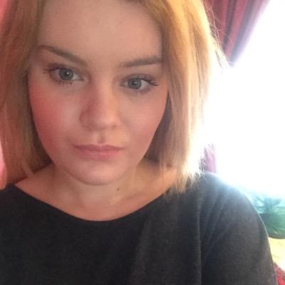 manda0702's profile picture. 