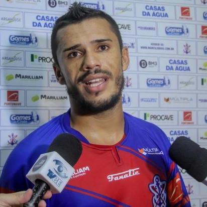 onzeromario's profile picture. Falando sobre o Clube Náutico Marcílio Dias e o mundo do futebol.