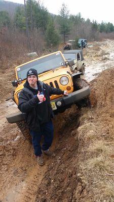 LennyIbmx's profile picture. living the Jeep life. Flawed Logic Offroad group