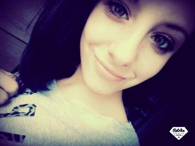 ad54f098a16242d's profile picture. *23.06.2000
15 lat ^^ 
Pakość