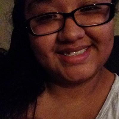 snapchat: evegarcia91 
facebook: http://t.co/IxuRUJ3NCM 
I.G: lazi_garcia021812 

follow me n ill follow back ❤️