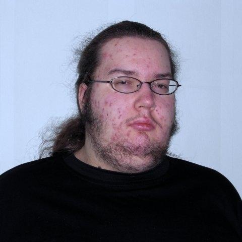 TiozinNub's profile picture. 