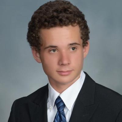 maiL_McKenna's profile picture. 