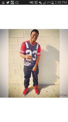 Young niqqa , small city , with some big dreamz ! . #936 #RunSide #RIPdale #RIPj5d #'RuGang #TTP dawg 2 da bone.