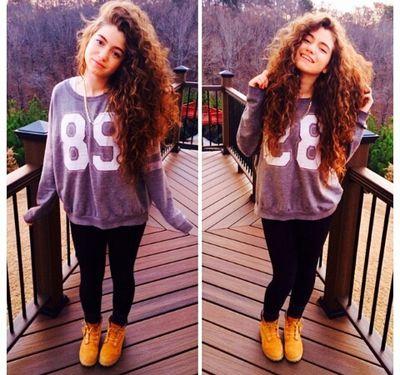 Jessie Wilde, 16 years young and the younger sister to Dylan and Jason. I wanted to get away and experience life, but my sister is always meddling into things..