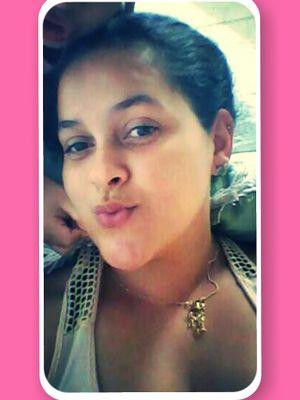 Mesmo depois de conhecer vários novos sorrisos, o seu continua sendo o meu preferido.Maridinho te amuh @0797b919effd497 s2