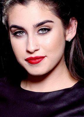 Fifth harmony, viendo a Lauren dudo de mi sexualidad