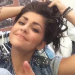 fandreapositive's profile picture. complimenting fandreas (: remember to be nice! even a little compliment or comment can make someone SO happy!