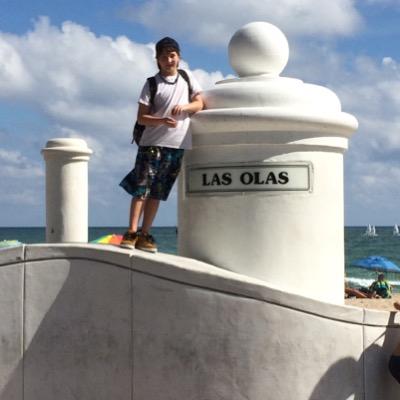 hi im owen ✋ skateboarding and hockey ❤️💯