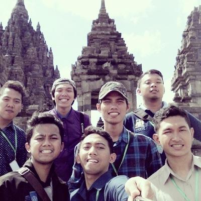 divkyhp's profile picture. Bismillah