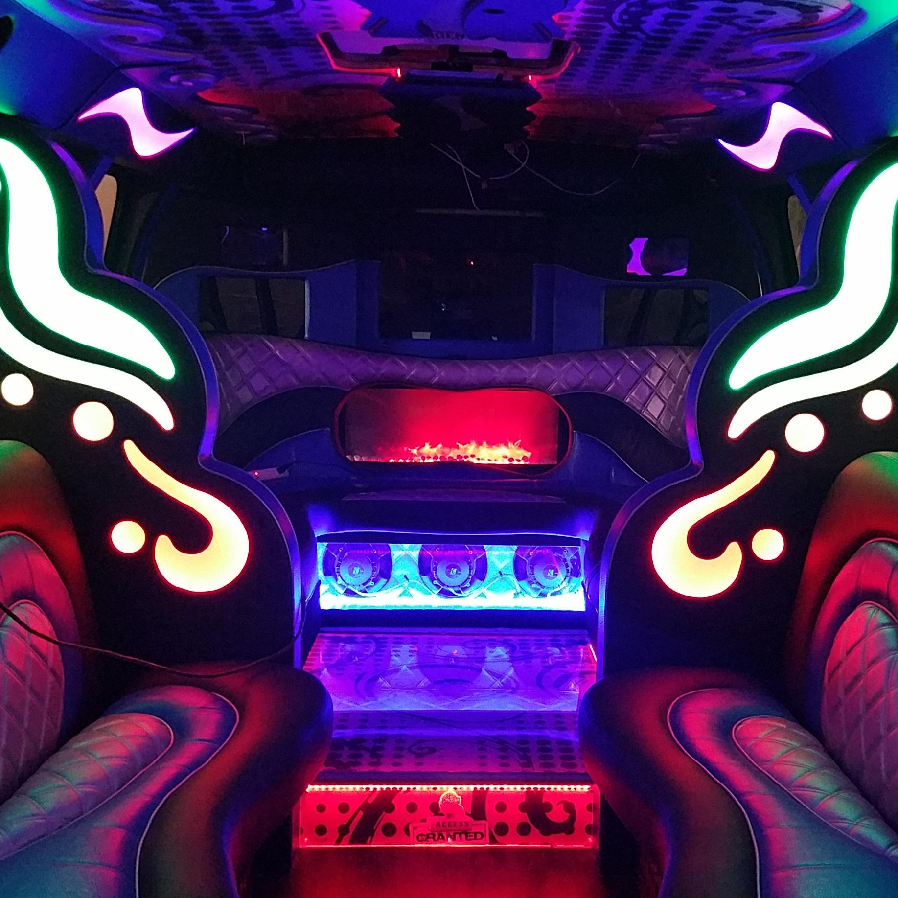 ag_access's profile picture. Chicagoland's Premier Luxury Event Space on Wheels