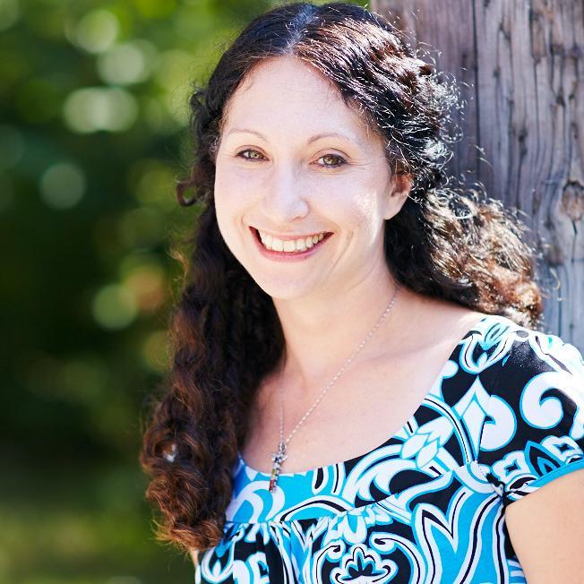 Brain Health Practitioner, Business Creator,  Emotional & Mental Health Advocate  Helping wellness professionals transform their private practices.#BrainHealthy