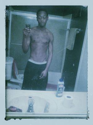 jjgw098's profile picture. 